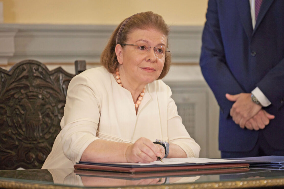 Δηλώσεις Μενδώνη
