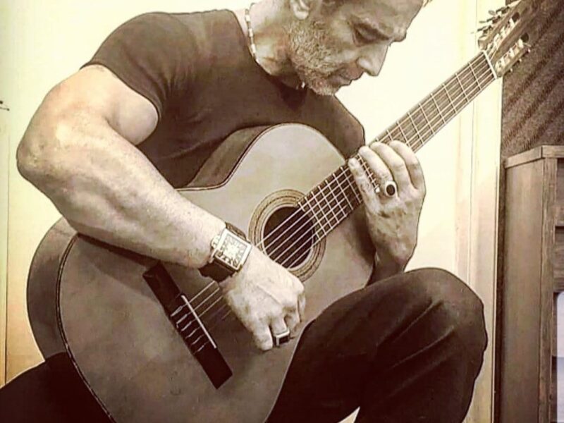 Μιχάλης Χατζηαναστασίου